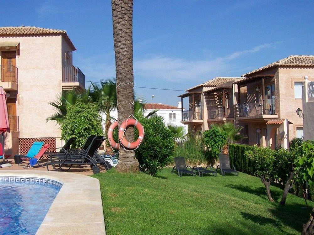 אלביר Apartamentos Mundaka Albir מראה חיצוני תמונה