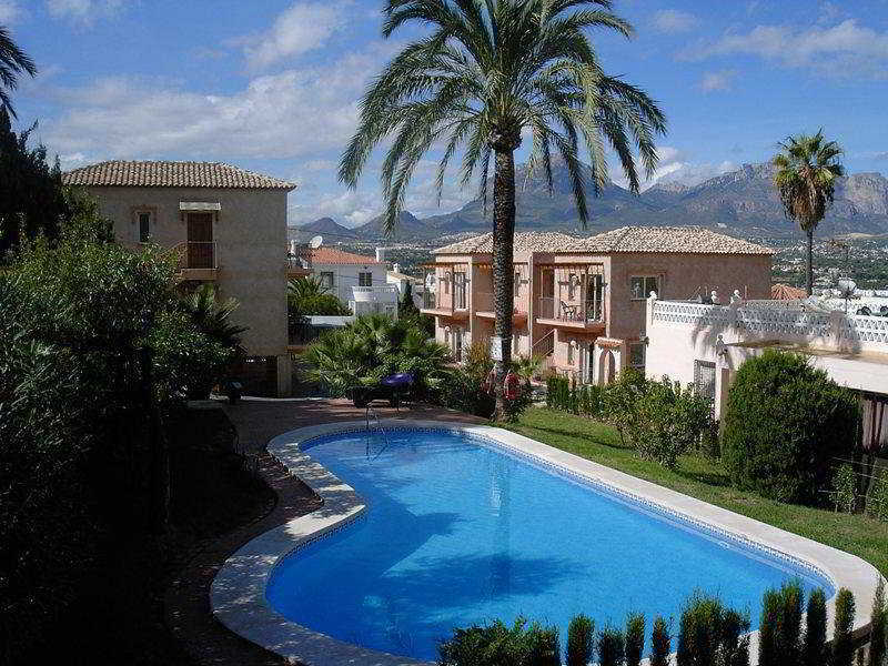 אלביר Apartamentos Mundaka Albir מראה חיצוני תמונה