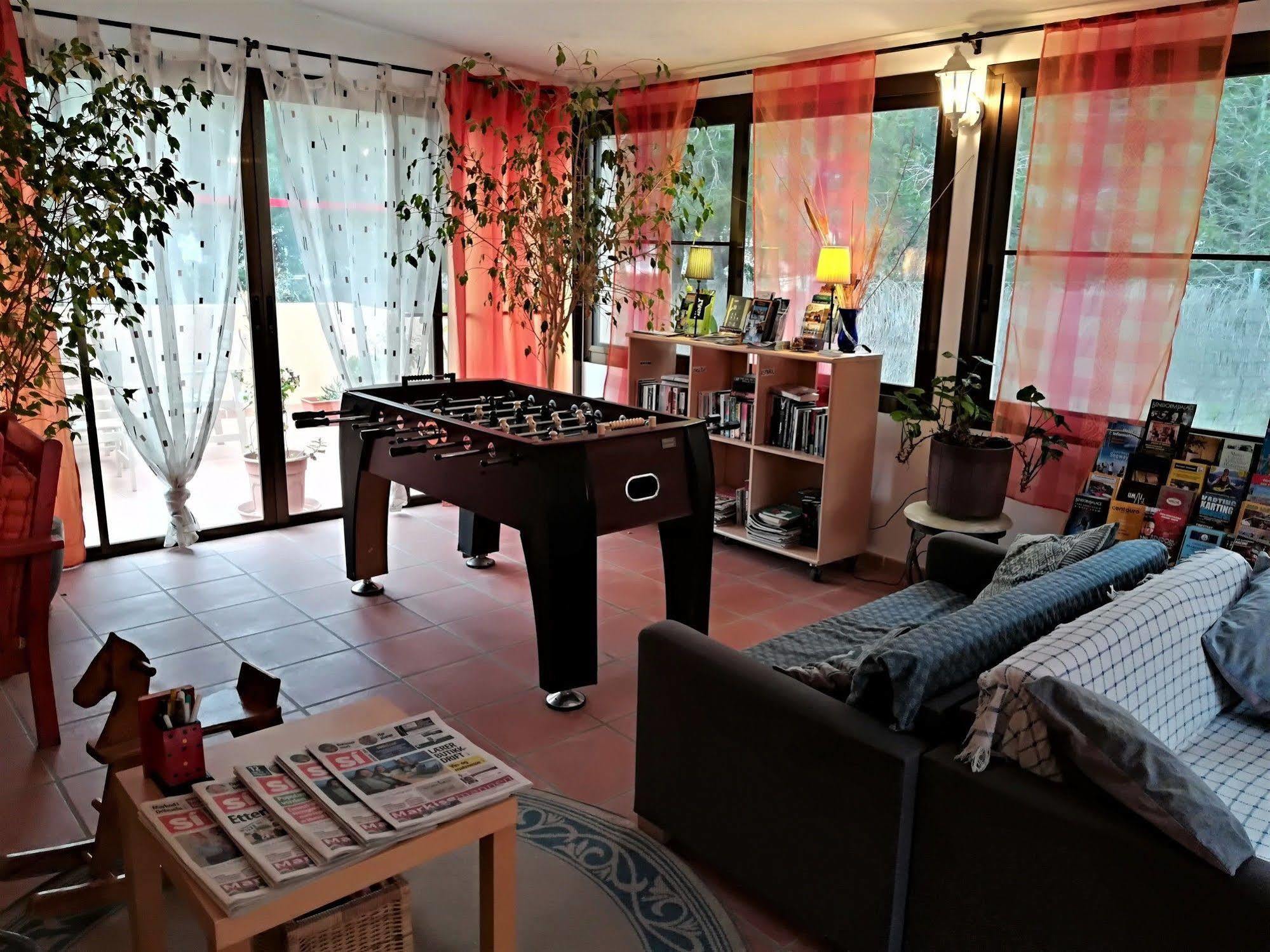 אלביר Apartamentos Mundaka Albir מראה חיצוני תמונה